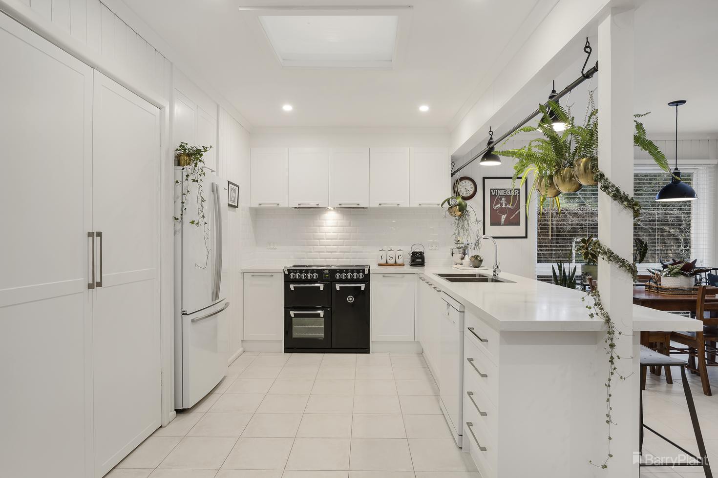 10 Rosemary Court, Viewbank, VIC 3084, Viewbank - Thumbnail 2