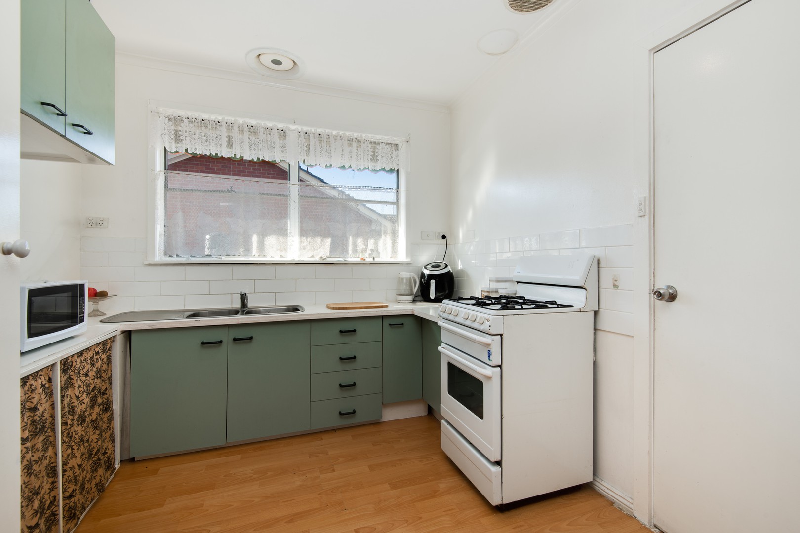67 Goldsworthy RoadCorio, VIC 3214, Corio - Thumbnail 3