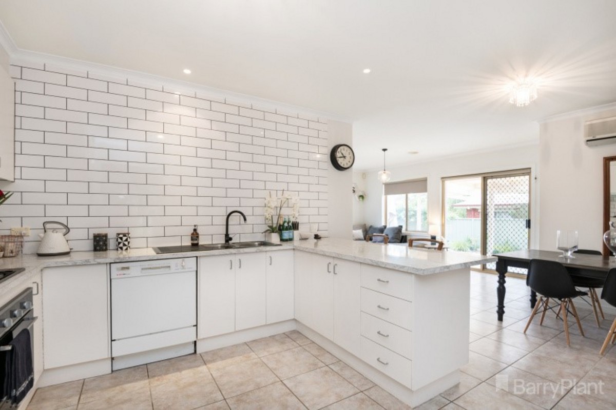 46 Palm AvenueSpring Gully, VIC 3550, Spring Gully - Thumbnail 3