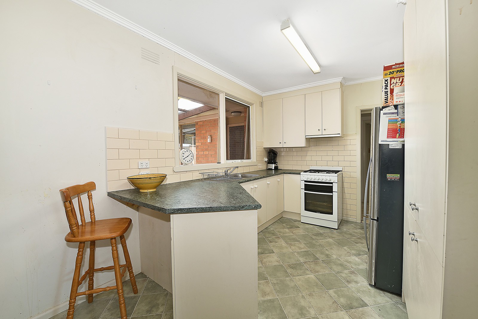 11 Joy StreetMount Waverley, VIC 3149, Mount Waverley - Thumbnail 2
