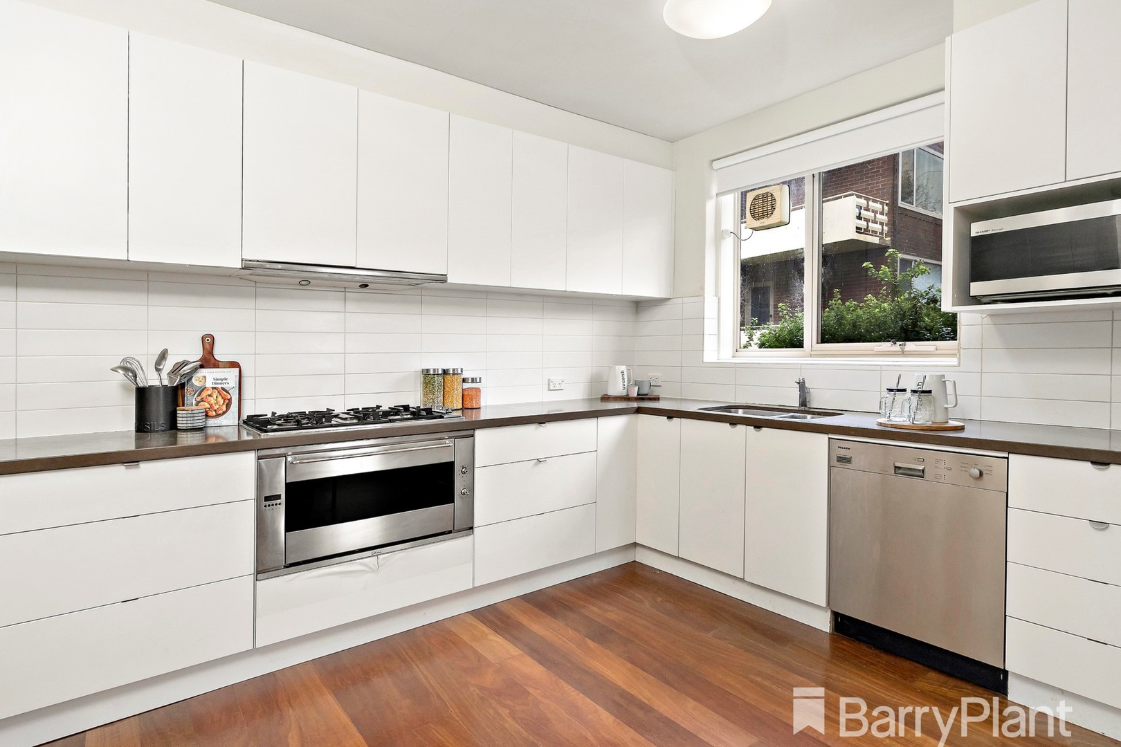 3/1-2 The EsplanadeSt Kilda, VIC 3182, St Kilda - Thumbnail 5