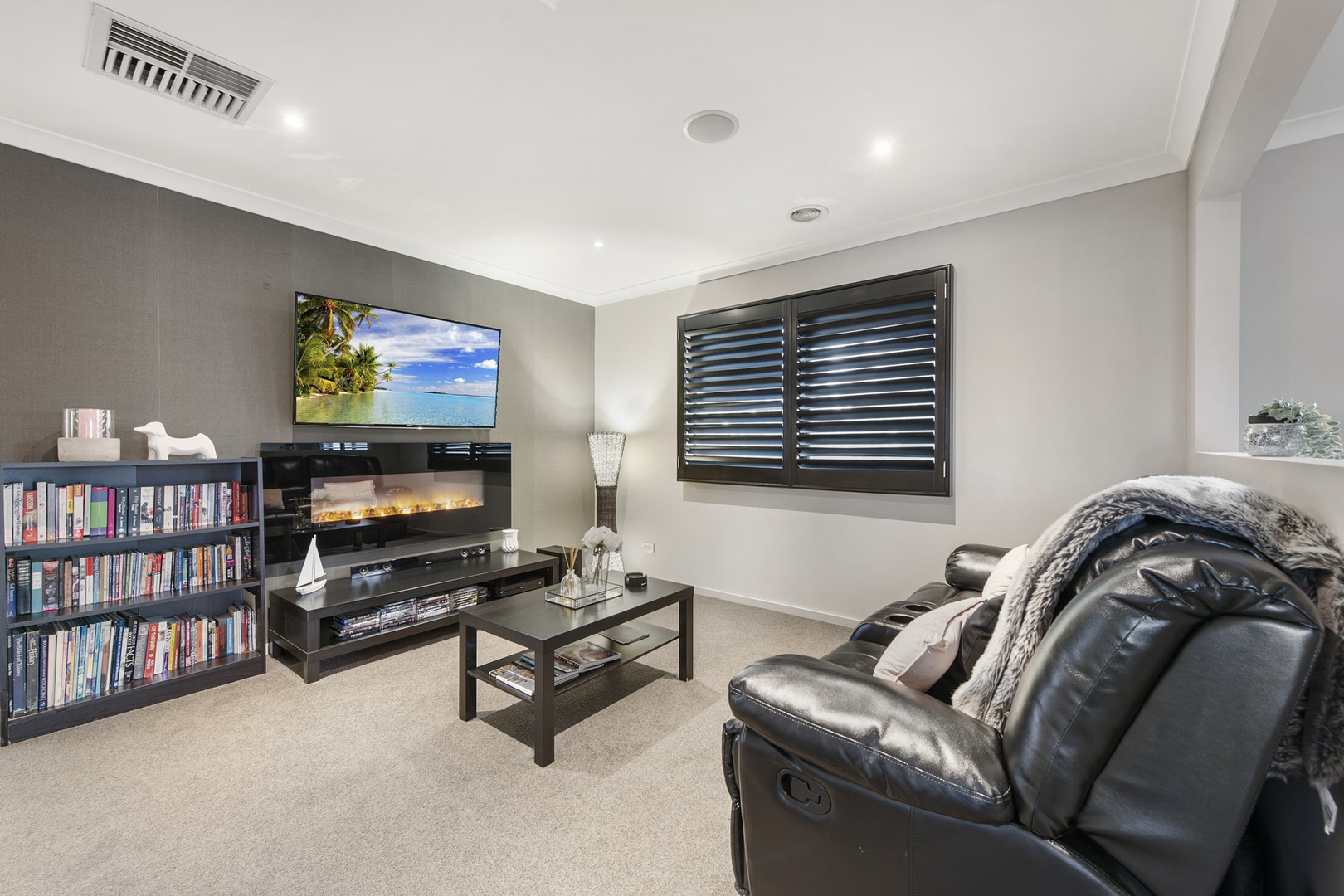 28 Peppermint GroveTaylors Hill, VIC 3037, Taylors Hill - Thumbnail 3