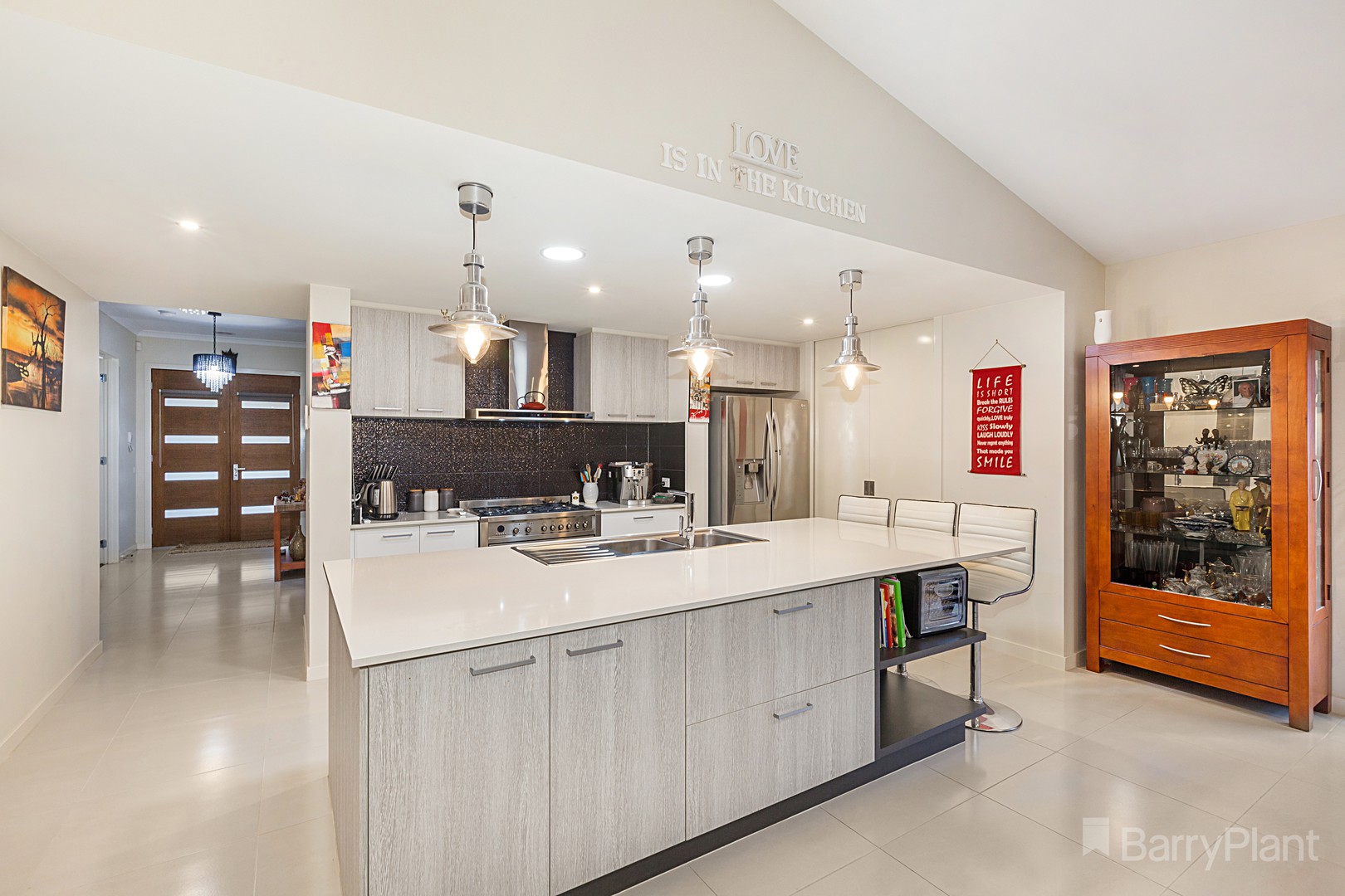 3 Acacia Way, Wallan, VIC 3756 - Thumbnail 2 - 28/06/2021