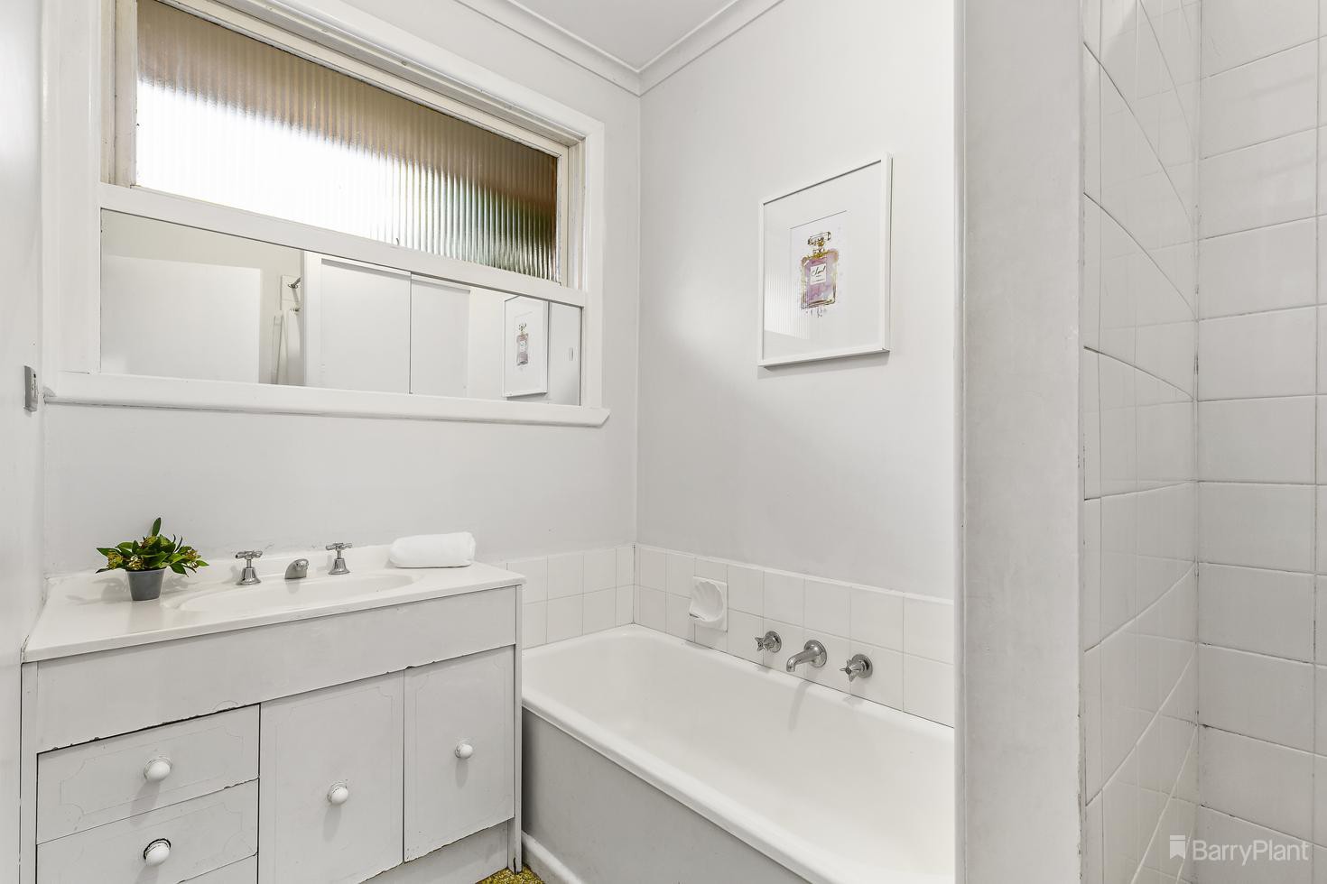 106 Lyon RoadViewbank, VIC 3084, Viewbank - Thumbnail 8