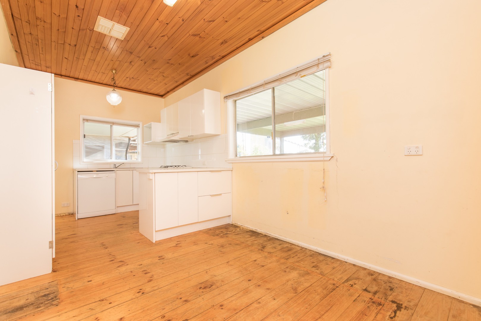 90 Eleventh StreetMildura, VIC 3500, Mildura - Thumbnail 2