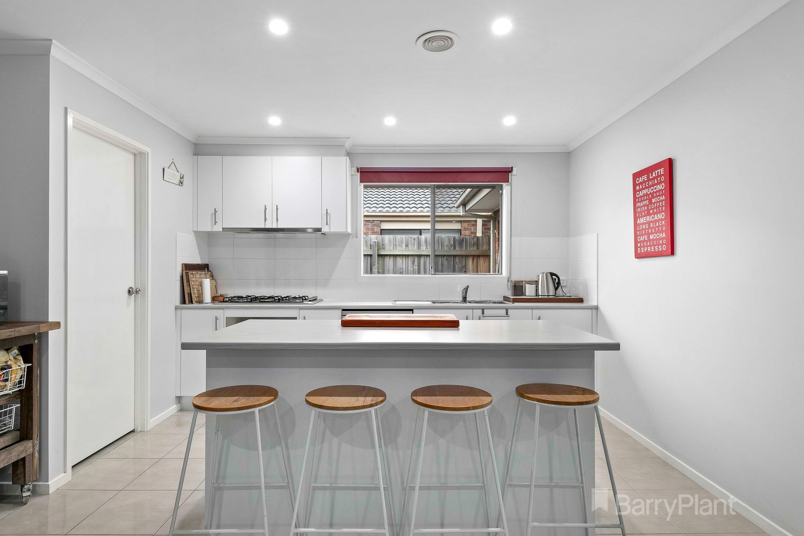 28 Goshawk DrivePakenham, VIC 3810, Pakenham - Thumbnail 4