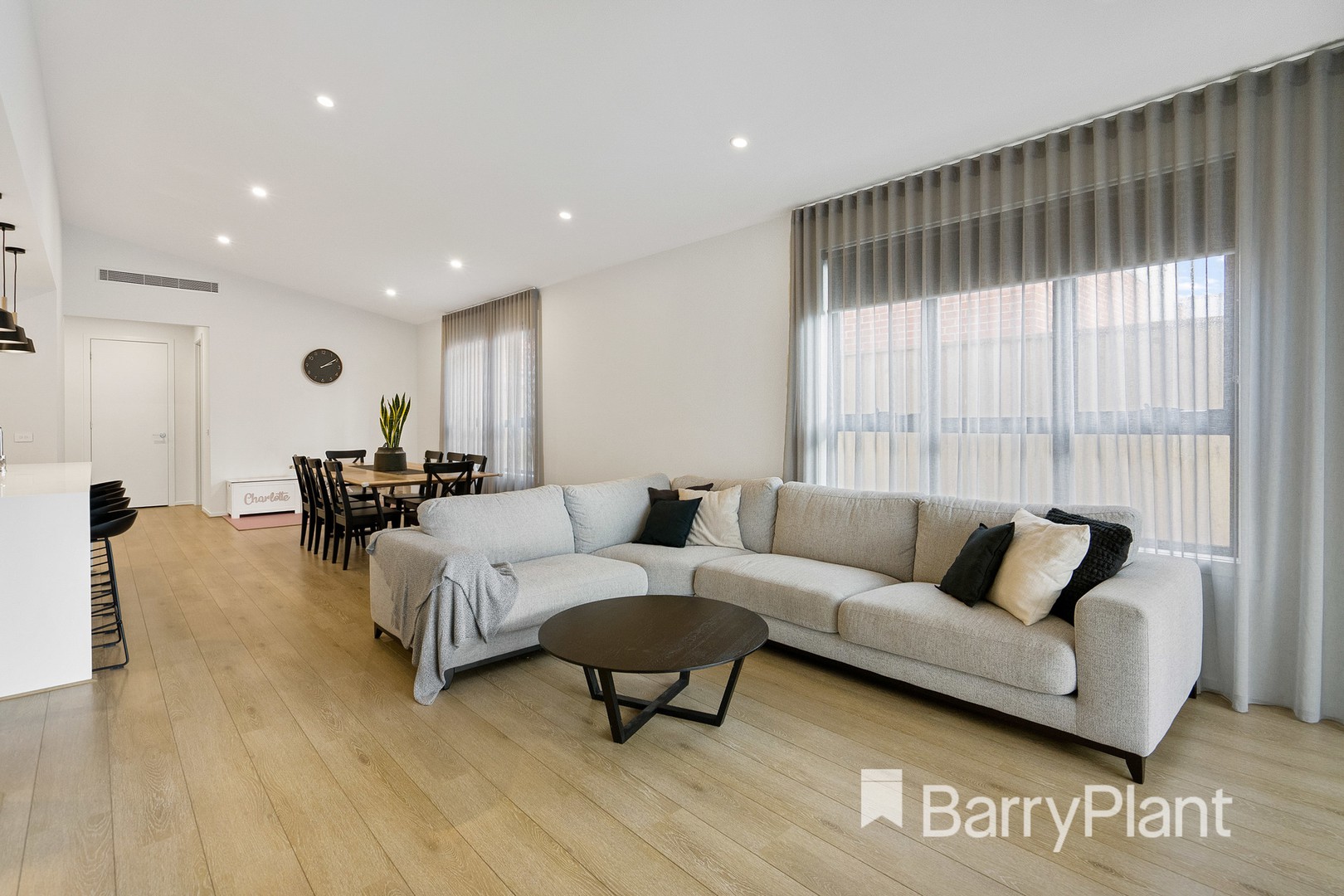 56 Tindale BoulevardWerribee, VIC 3030, Werribee - Thumbnail 4