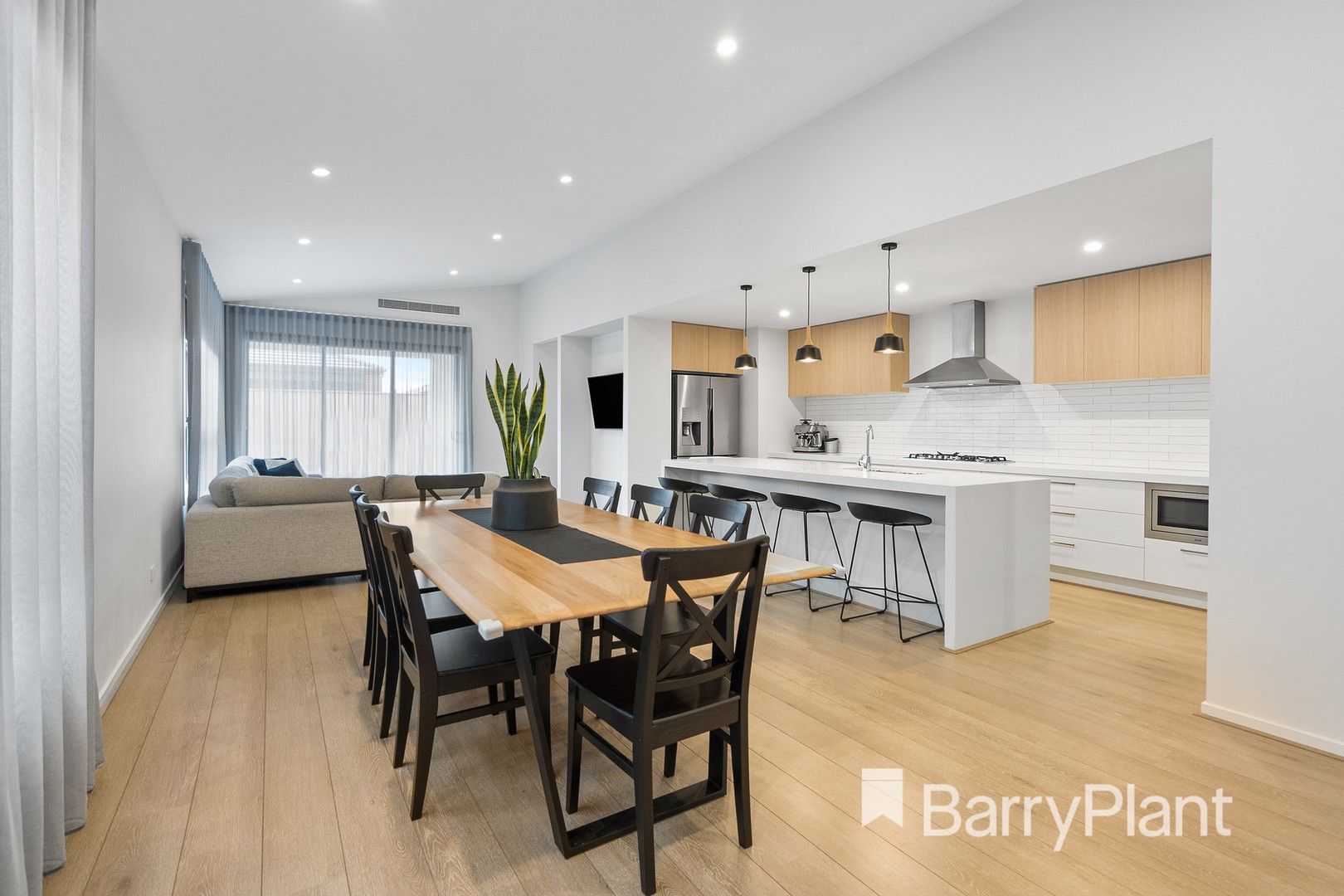 56 Tindale BoulevardWerribee, VIC 3030, Werribee - Thumbnail 6