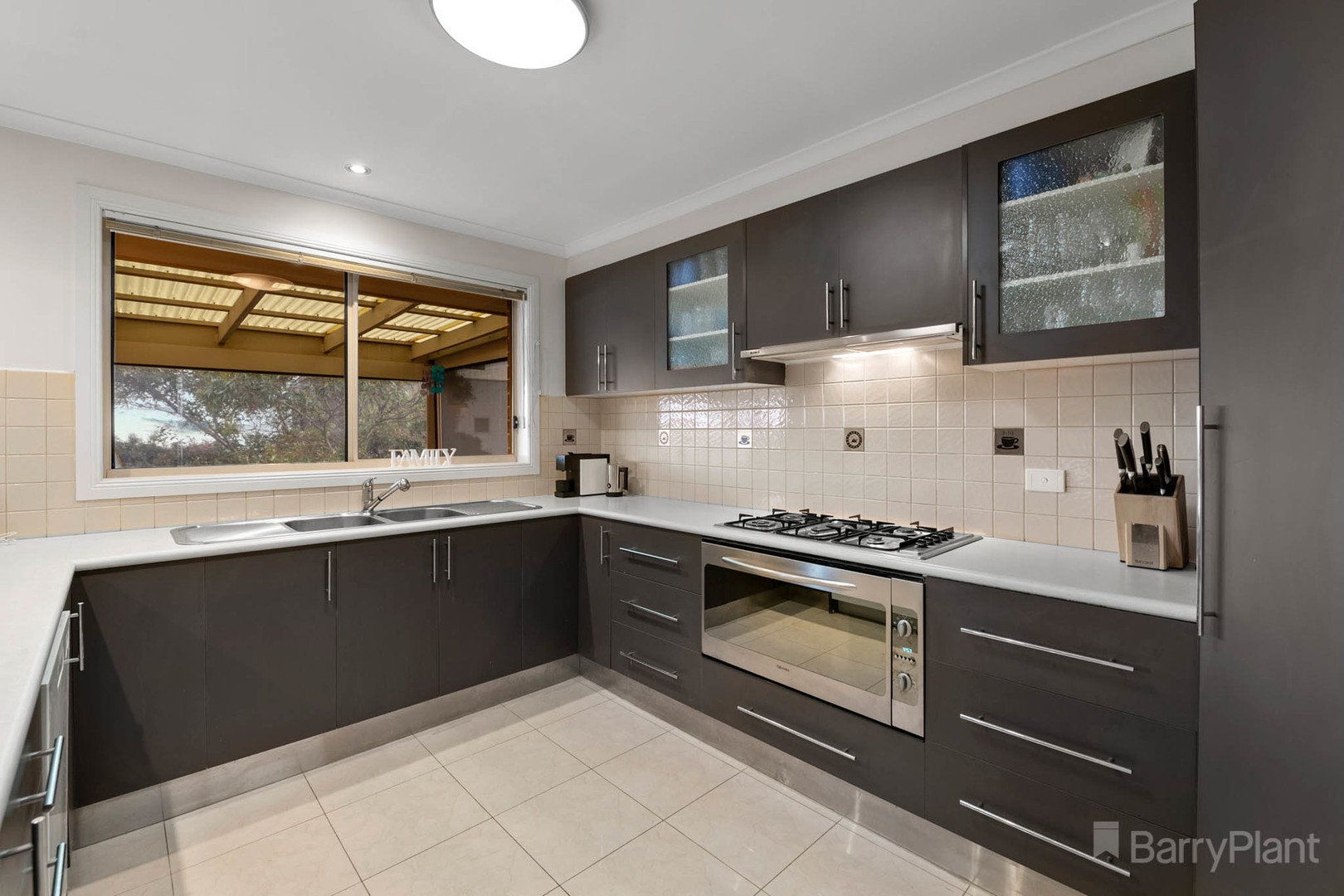 86 Grandview Grove, Rosanna, Rosanna - Thumbnail 4