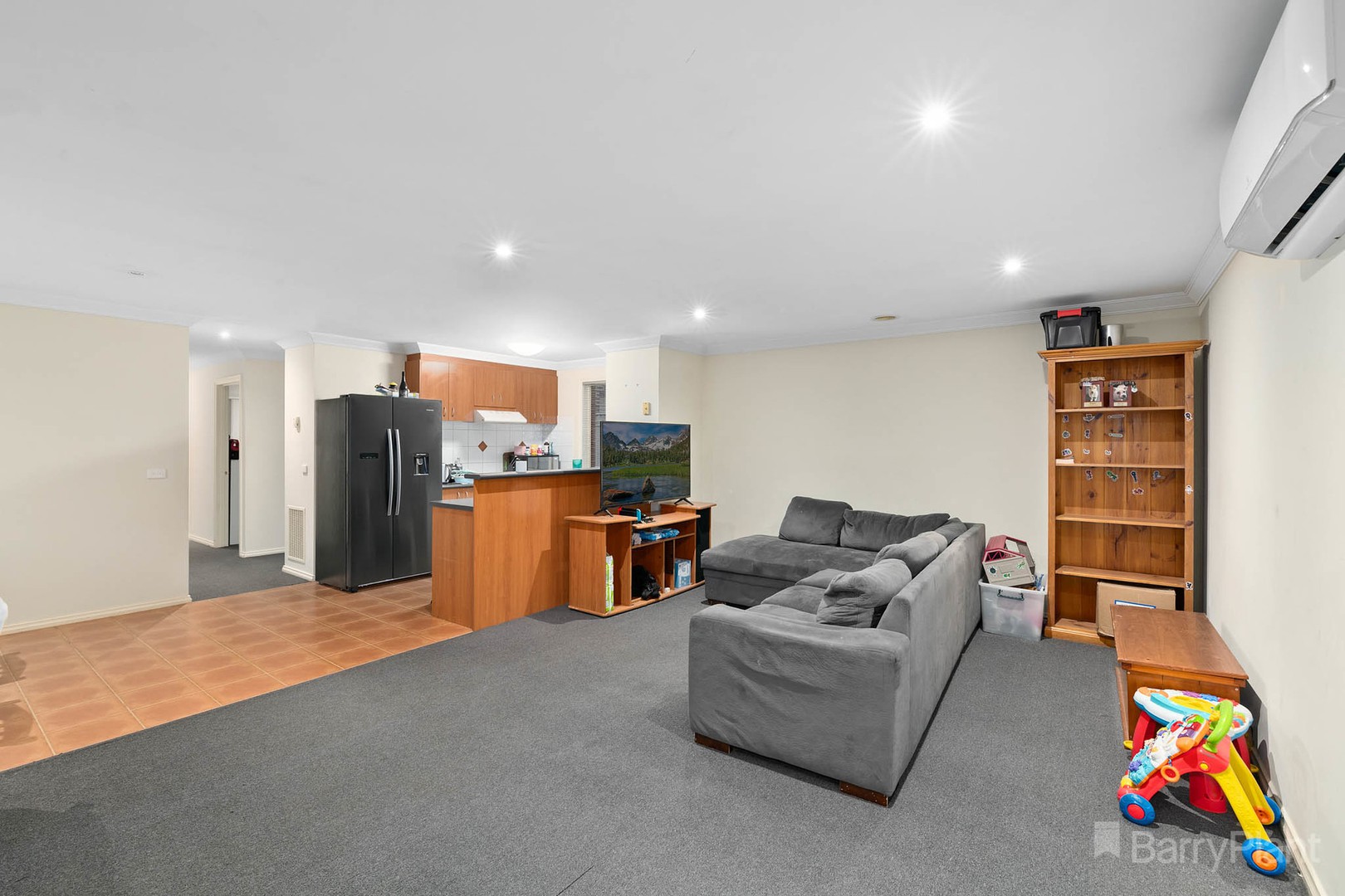 11 Pownceby CourtPakenham, VIC 3810, Pakenham - Thumbnail 3