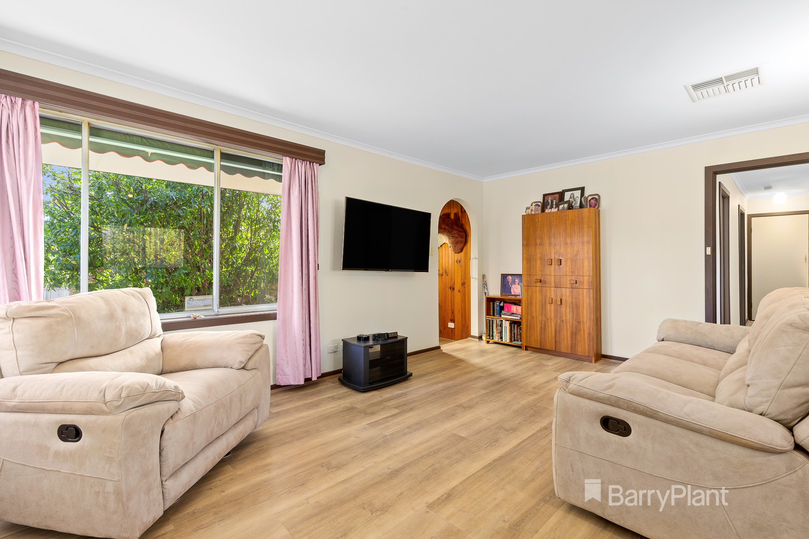 17 Ronald CrescentBoronia, VIC 3155, Boronia - Thumbnail 3