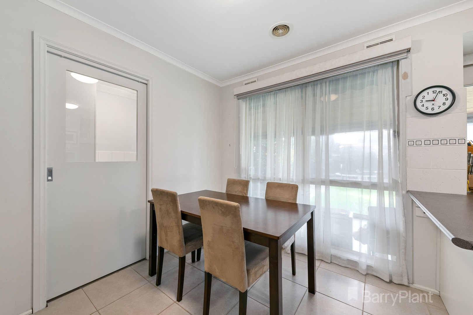 35 Dearing AvenueCranbourne, VIC 3977, Cranbourne - Thumbnail 4
