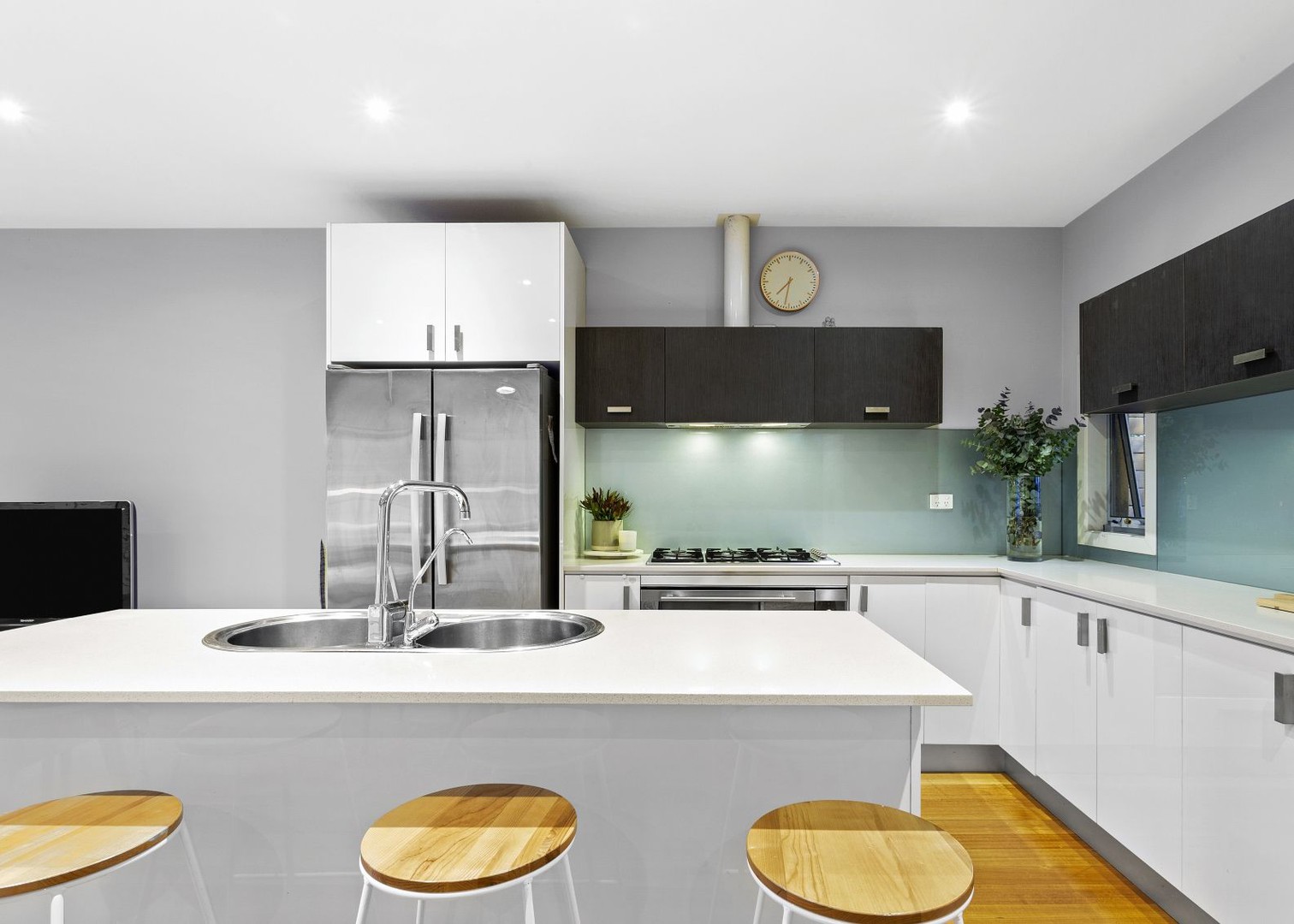 71 Chapman StreetSunshine, VIC 3020, Sunshine - Thumbnail 2
