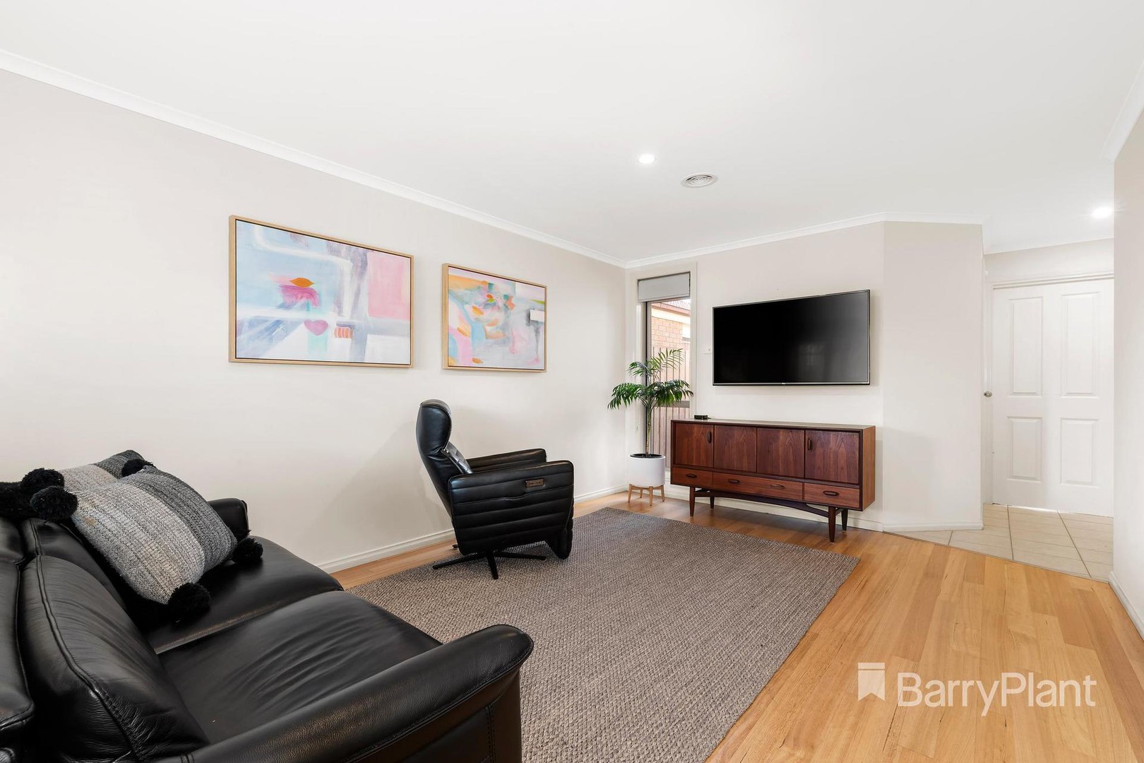 11 Bentley Way, Mill Park, VIC 3082 - Thumbnail 2 - 30/06/2021