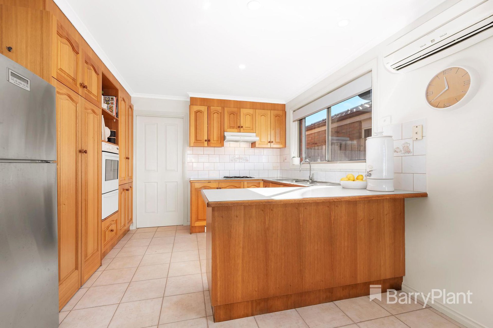 11 Bentley WayMill Park, VIC 3082, Mill Park - Thumbnail 3