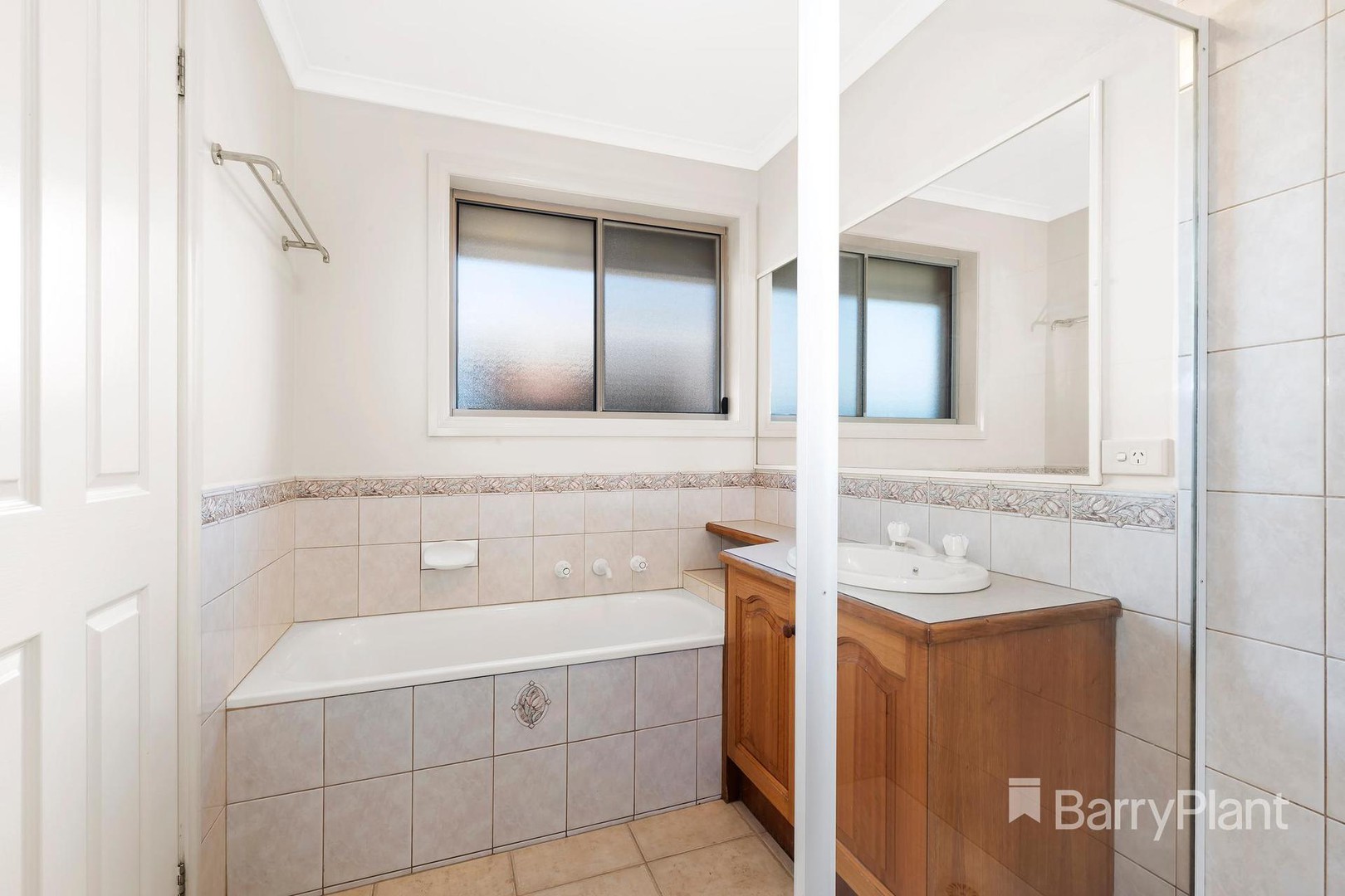11 Bentley WayMill Park, VIC 3082, Mill Park - Thumbnail 7