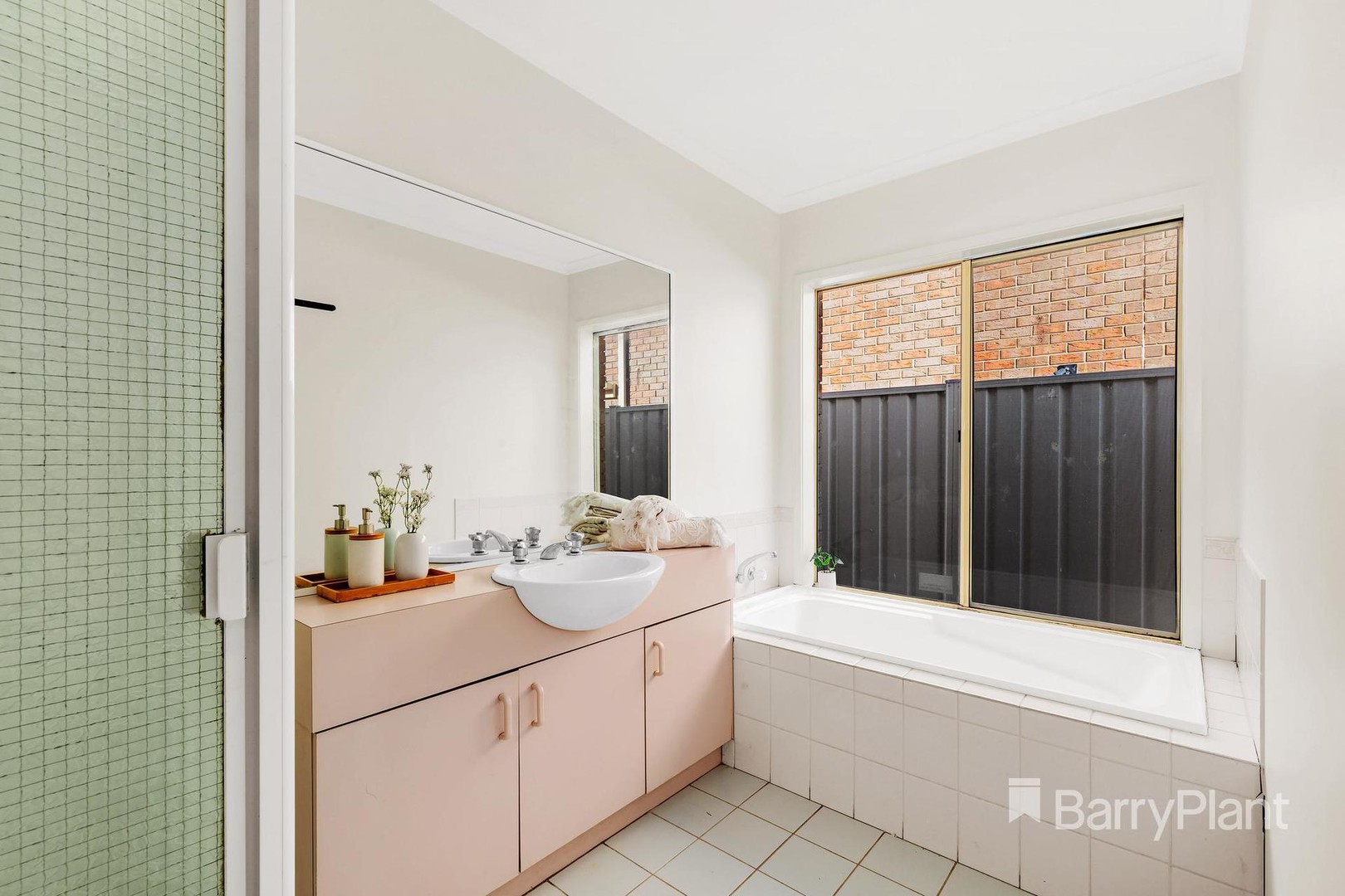 88 Manning Clark RoadMill Park, VIC 3082, Mill Park - Thumbnail 7