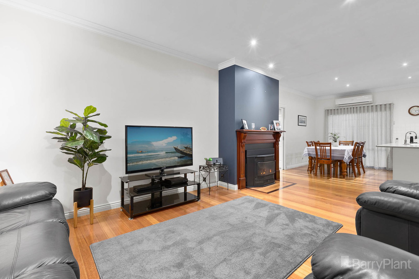 4 Frere ClosePakenham, VIC 3810, Pakenham - Thumbnail 3