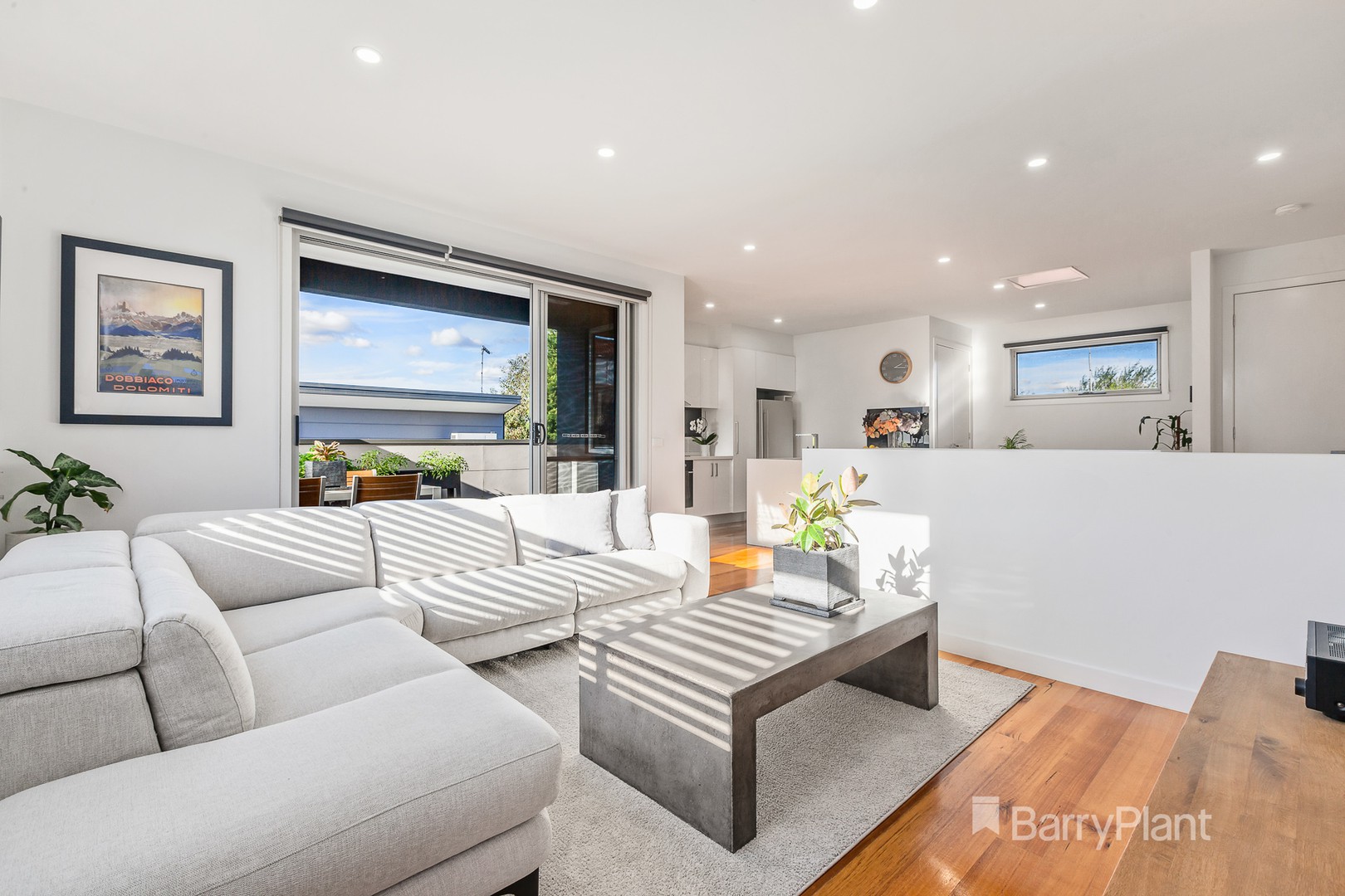 2/80 Ross StreetCoburg, VIC 3058, Coburg - Thumbnail 2
