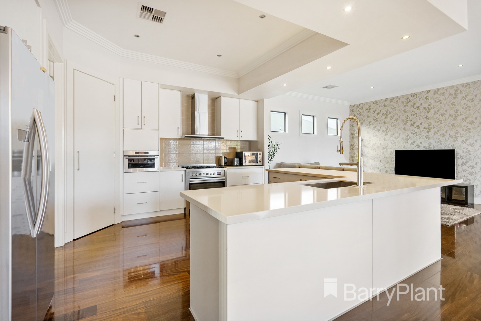 43 Hindmarsh DriveManor Lakes, VIC 3024, Manor Lakes - Thumbnail 3