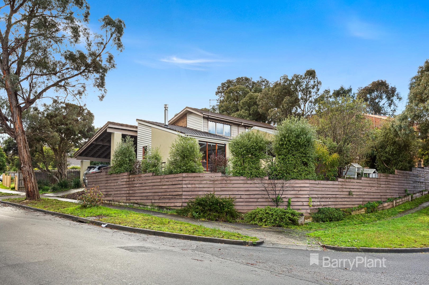 10  Hillingdon  Drive, Diamond Creek, VIC 3089 - Thumbnail 2 - 07/07/2021