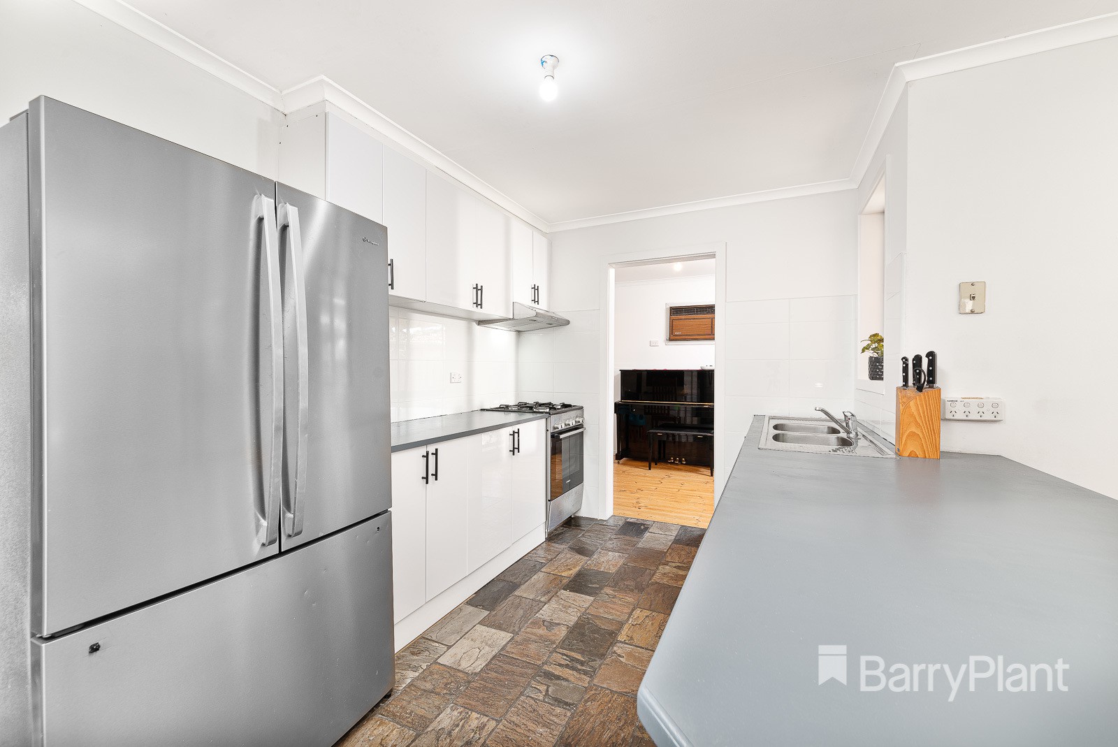 12 Dransfield WayEpping, VIC 3076, Epping - Thumbnail 5