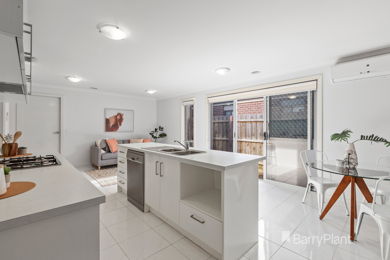 9 Solitude  LaneDoreen, VIC 3754, Doreen - Thumbnail 2
