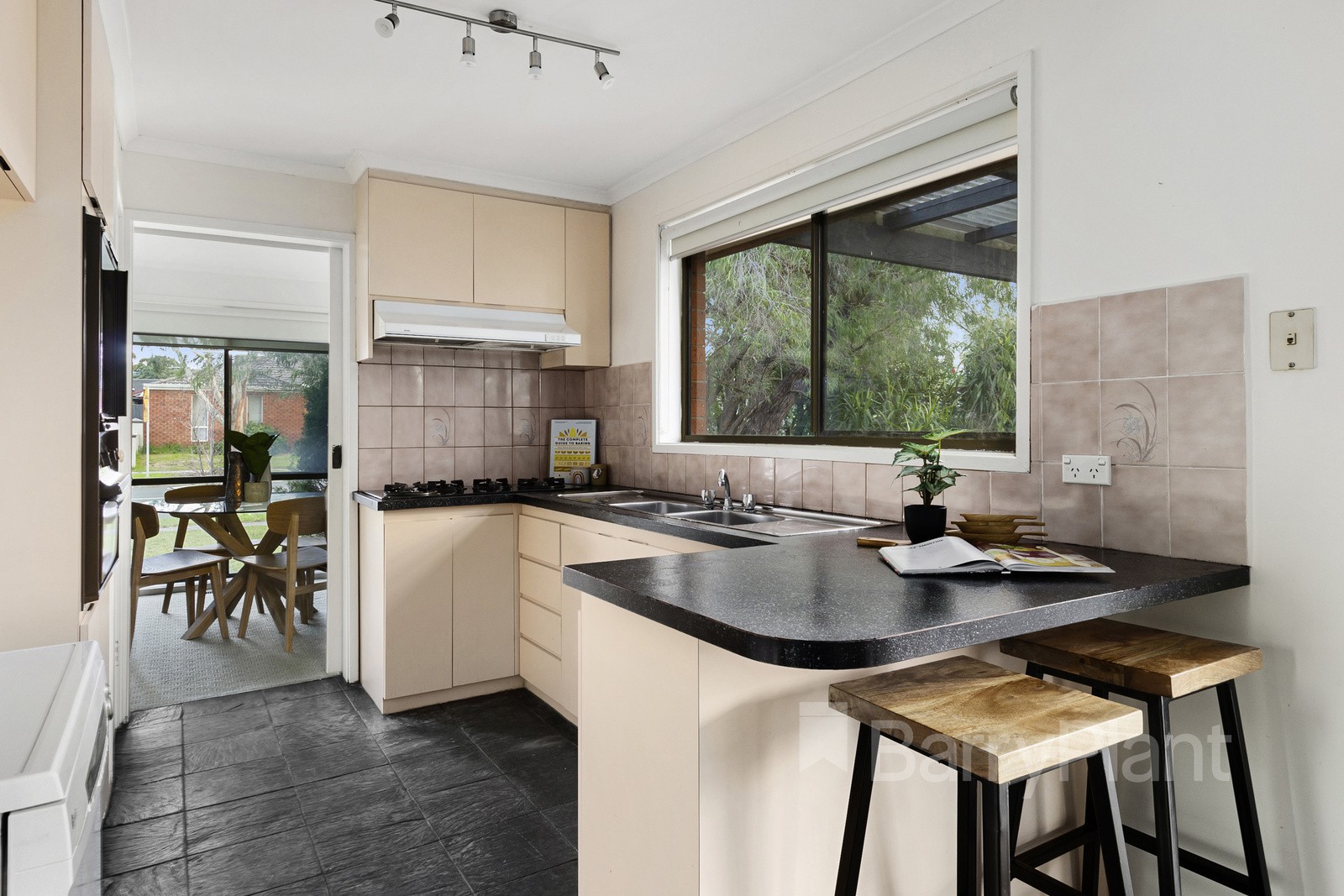1 Primula CourtRowville, VIC 3178, Rowville - Thumbnail 3