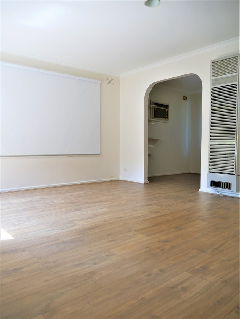 6 Alkemade Drive, Melton, VIC 3337 - Thumbnail 1 - 05/07/2021