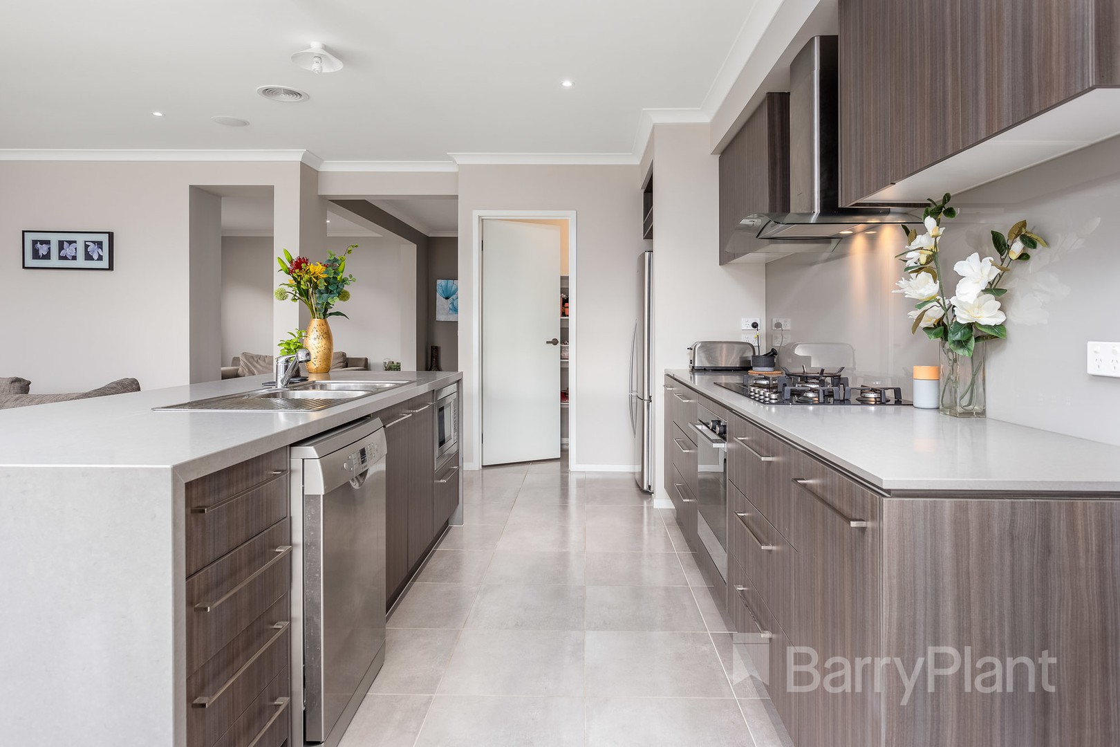 14 Corboy ClosePoint Cook, VIC 3030, Point Cook - Thumbnail 8