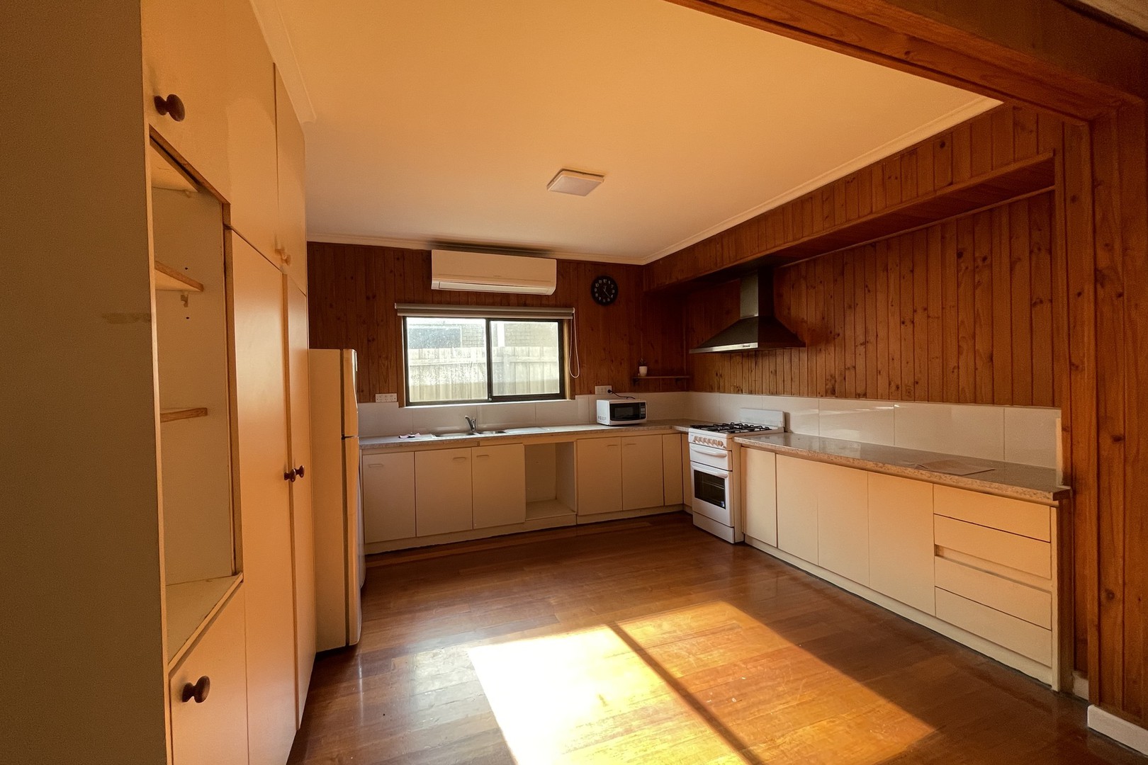 6 Cornhill Street, St Albans, VIC 3021 - Thumbnail 2 - 07/07/2021