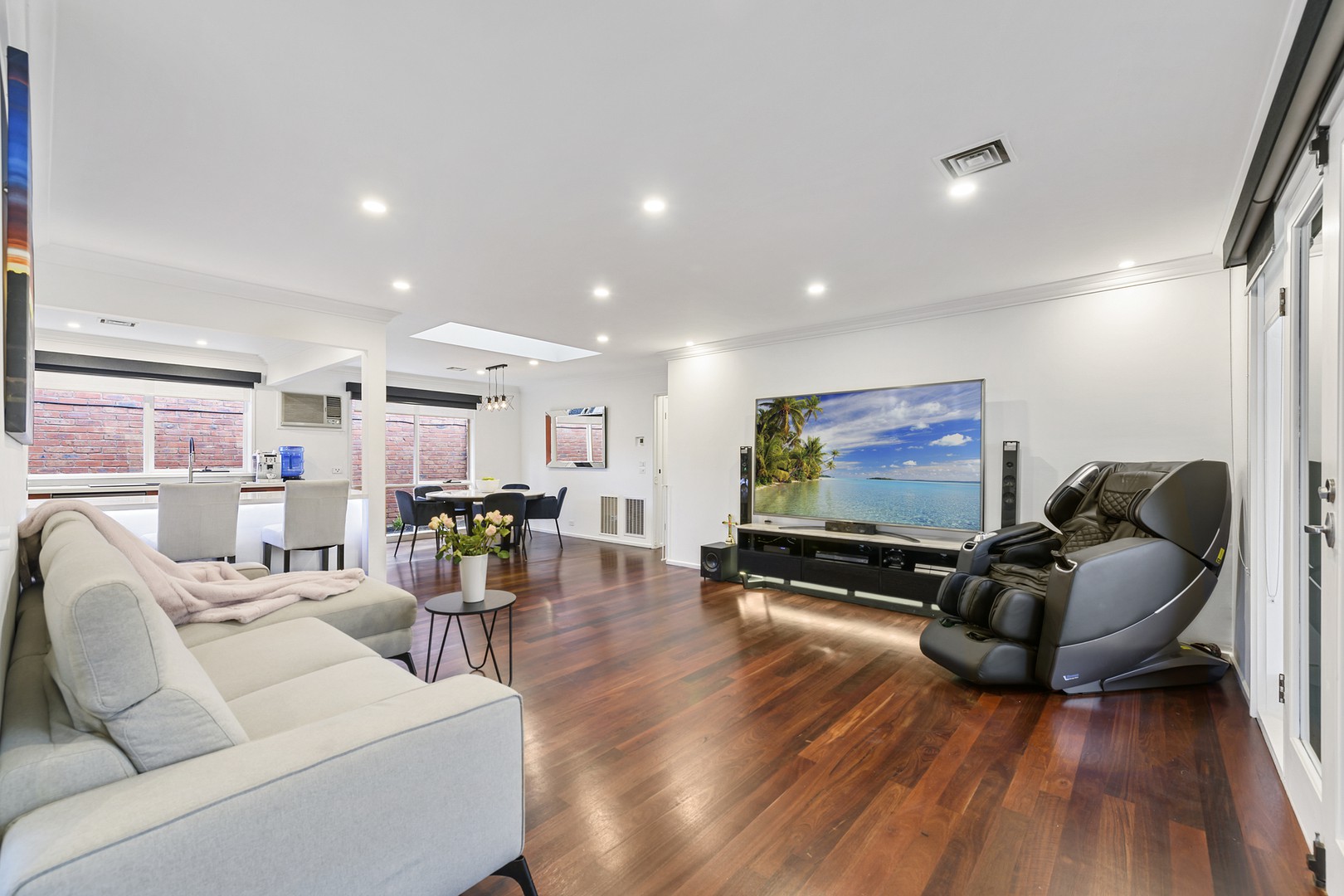 24 Swindon CrescentKeilor Downs, VIC 3038, Keilor Downs - Thumbnail 4