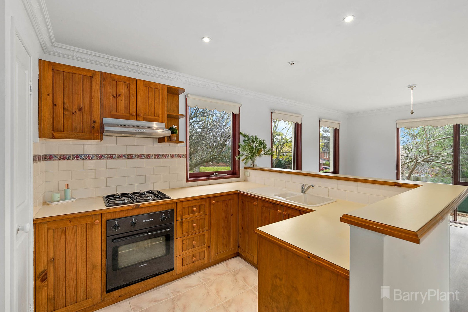 8 Tarrangower PlaceBerwick, VIC 3806, Berwick - Thumbnail 4