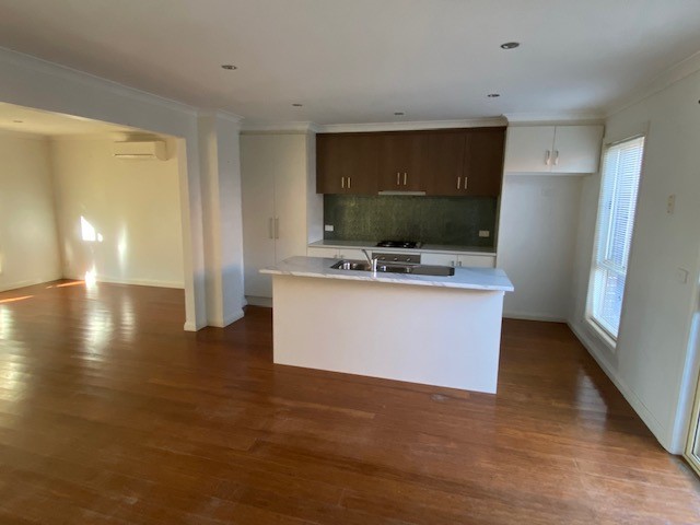 21 Mentha Street, Sunshine West, VIC 3020 - Thumbnail 2 - 08/07/2021