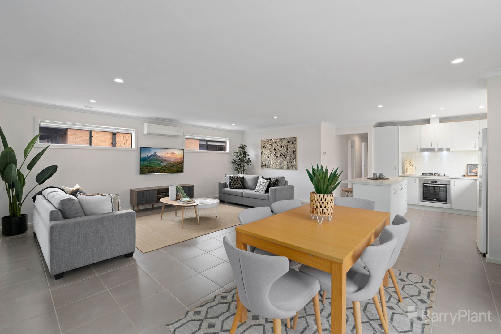 10 Loddon PlaceClyde North, VIC 3978, Clyde North - Thumbnail 5