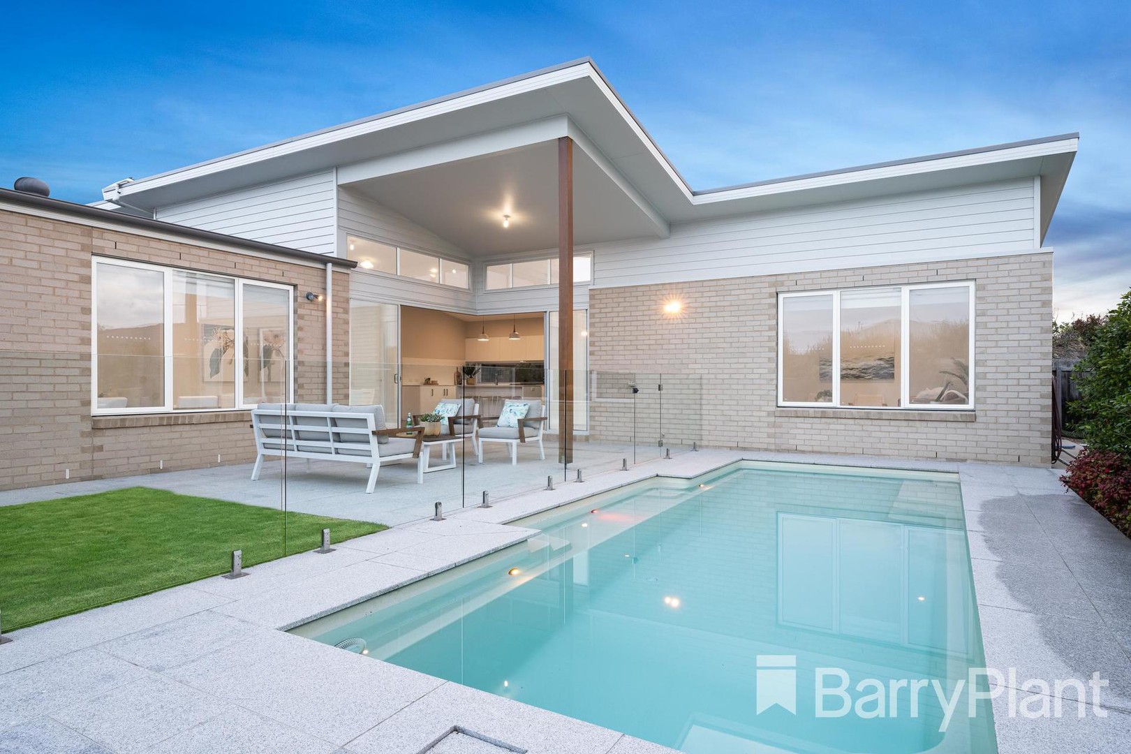 4 Reward CourtWaurn Ponds, VIC 3216, Waurn Ponds - Thumbnail 2