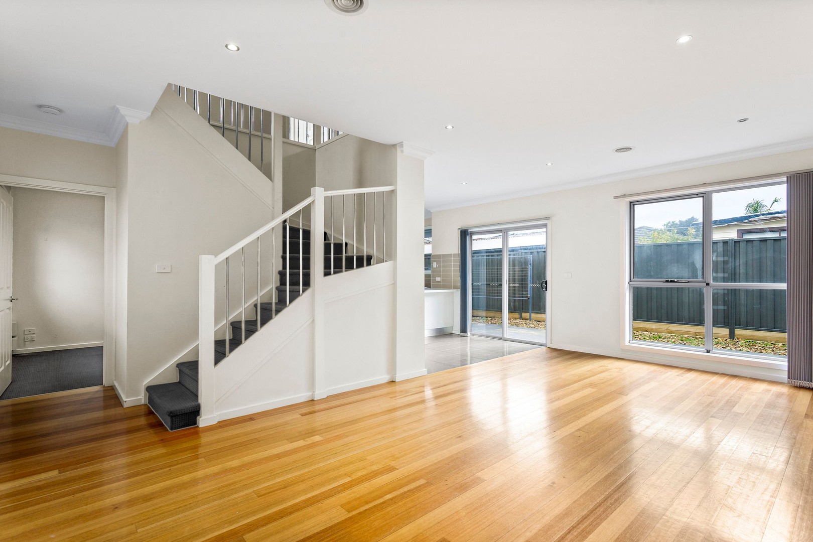 2/13 Grange RoadAirport West, VIC 3042, Airport West - Thumbnail 2