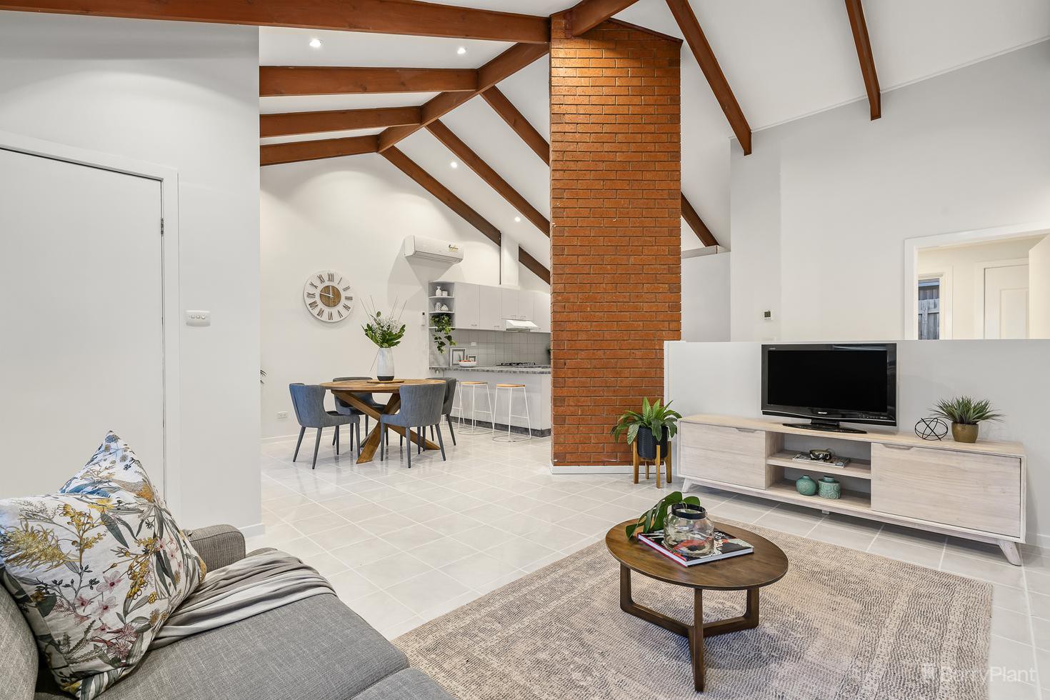 2/122 Main Road, Lower Plenty, VIC 3093, Lower Plenty - Thumbnail 2