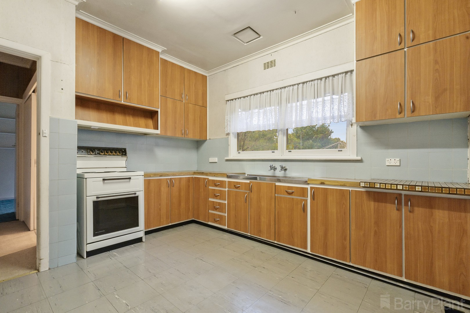 7 Erica CrescentHeathmont, VIC 3135, Heathmont - Thumbnail 3