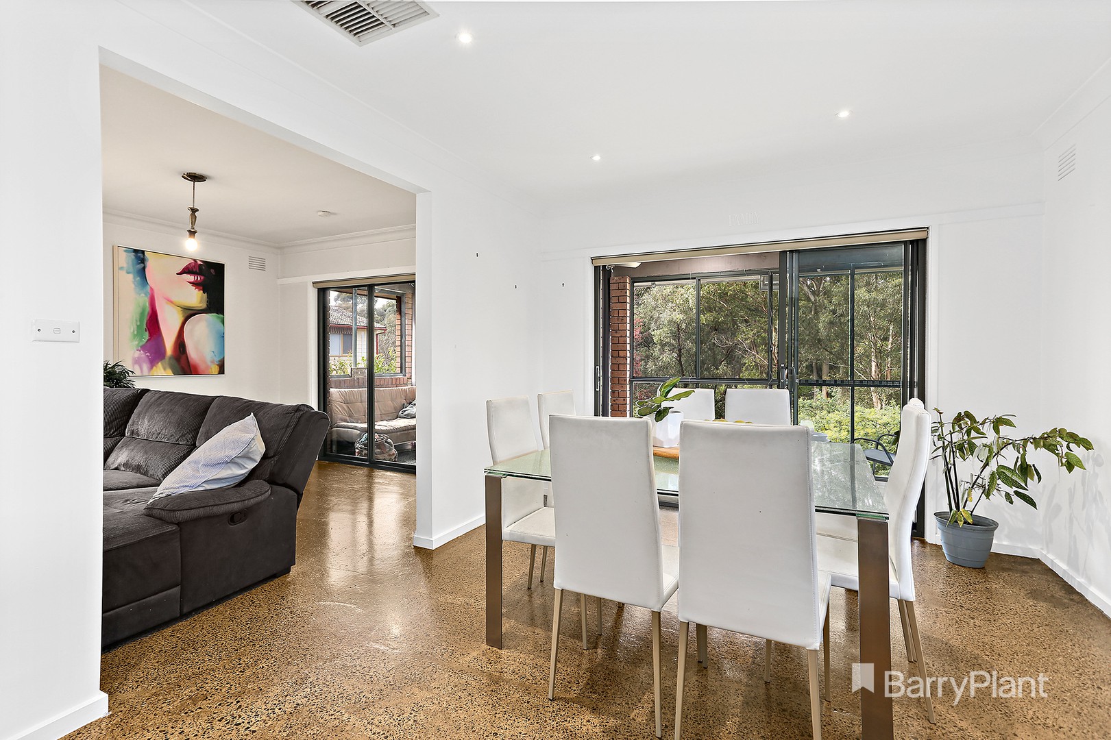 12 Longview StreetPascoe Vale, VIC 3044, Pascoe Vale - Thumbnail 5