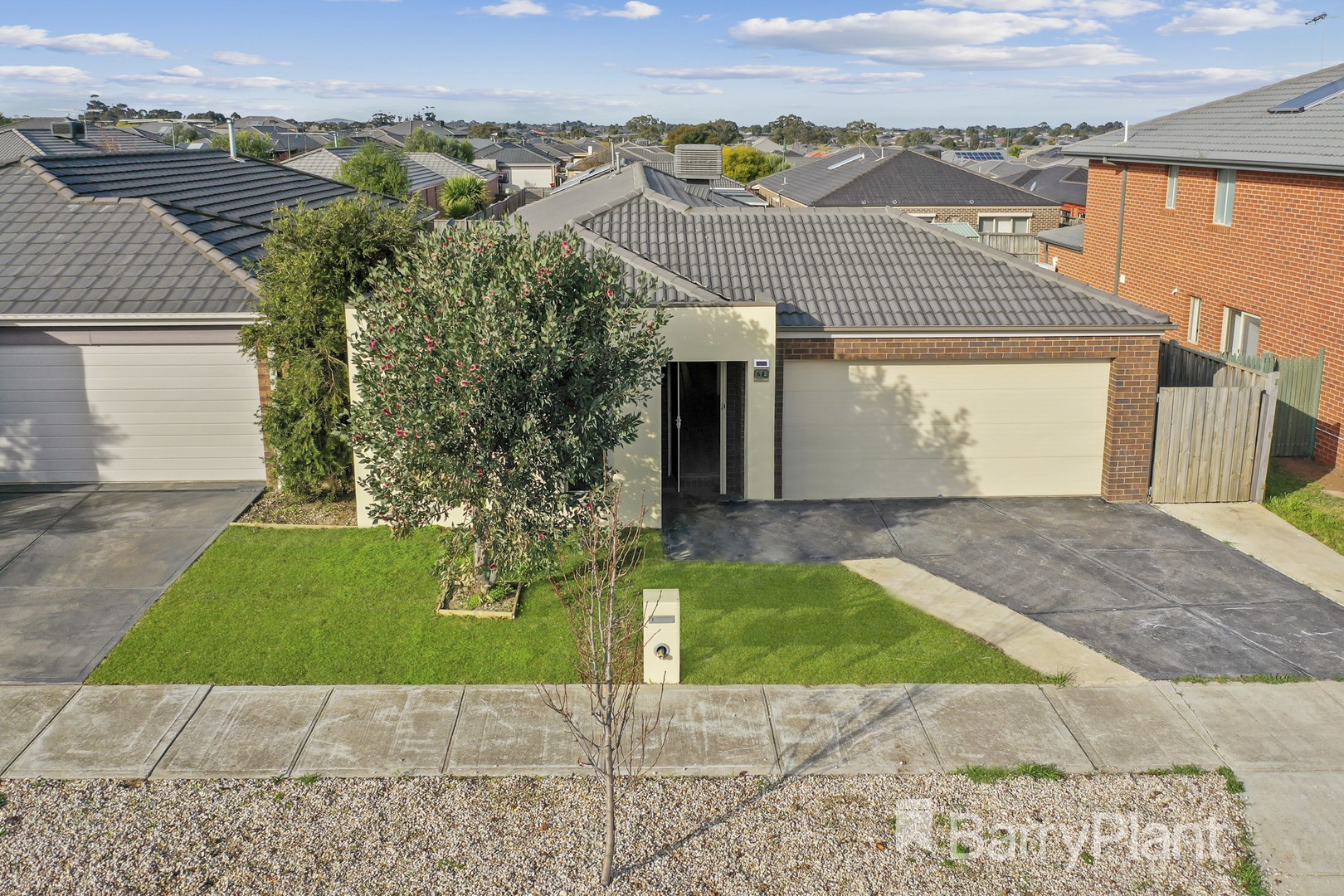 61 Chanticleer AvenueHarkness, VIC 3337, Harkness - Thumbnail 2