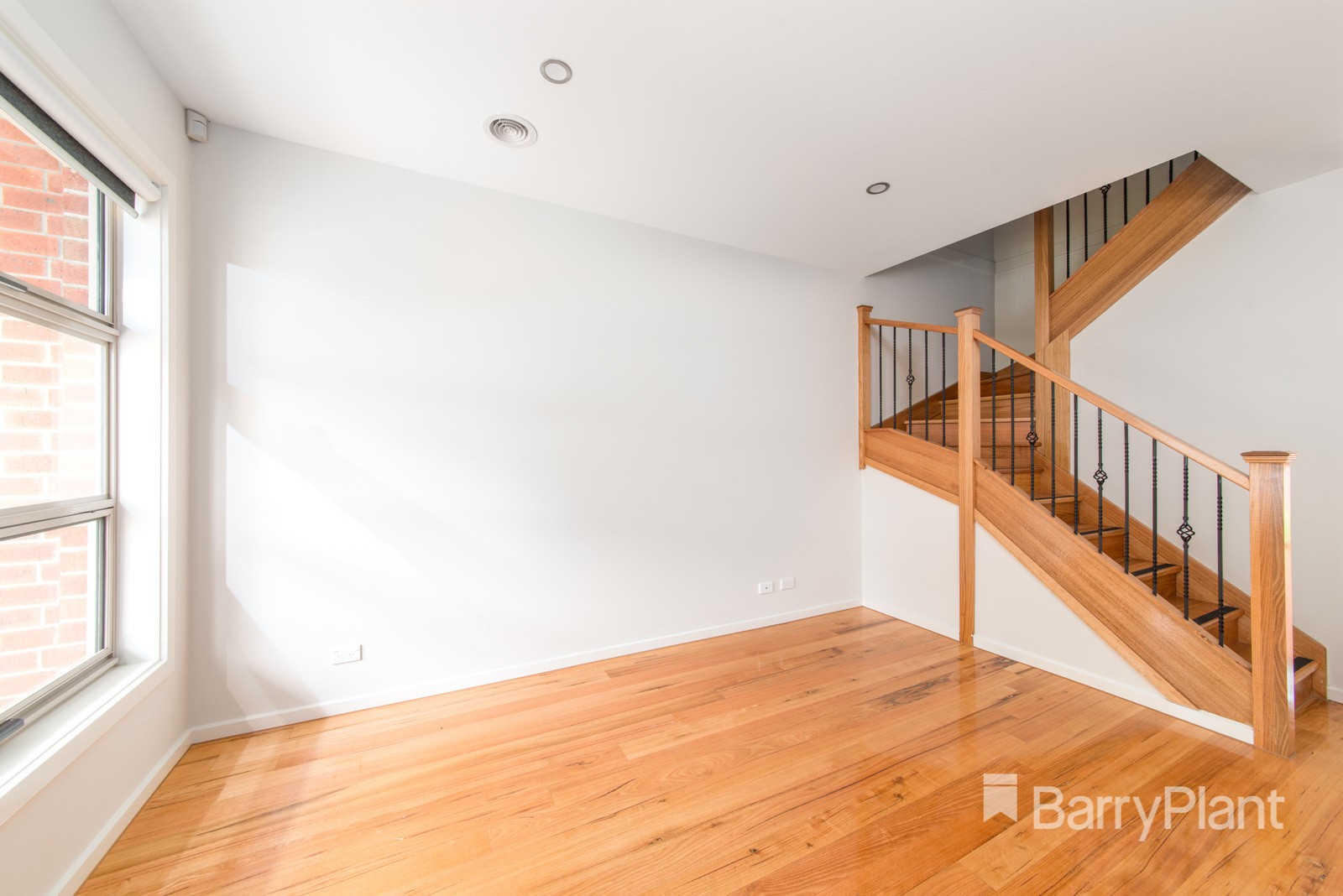 1/6 Dunn StreetBroadmeadows, VIC 3047, Broadmeadows - Thumbnail 2
