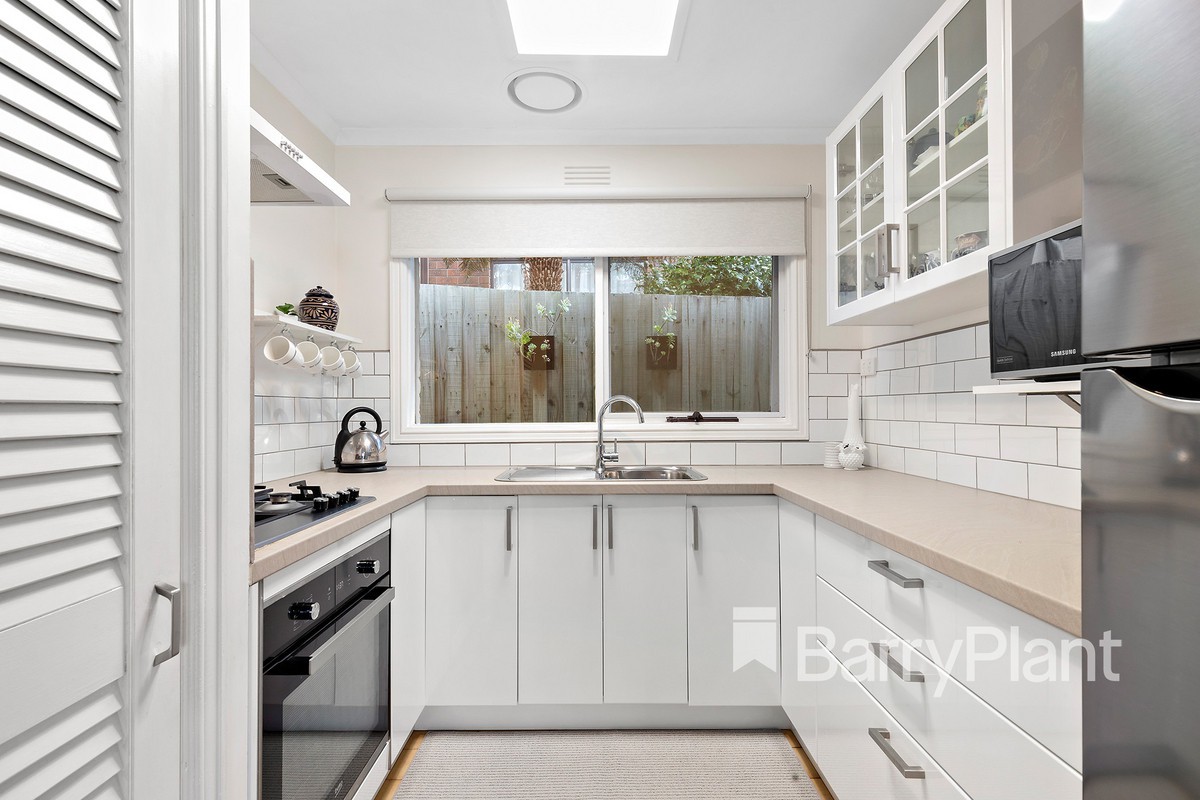 85 Sixth AvenueRosebud, VIC 3939, Rosebud - Thumbnail 5