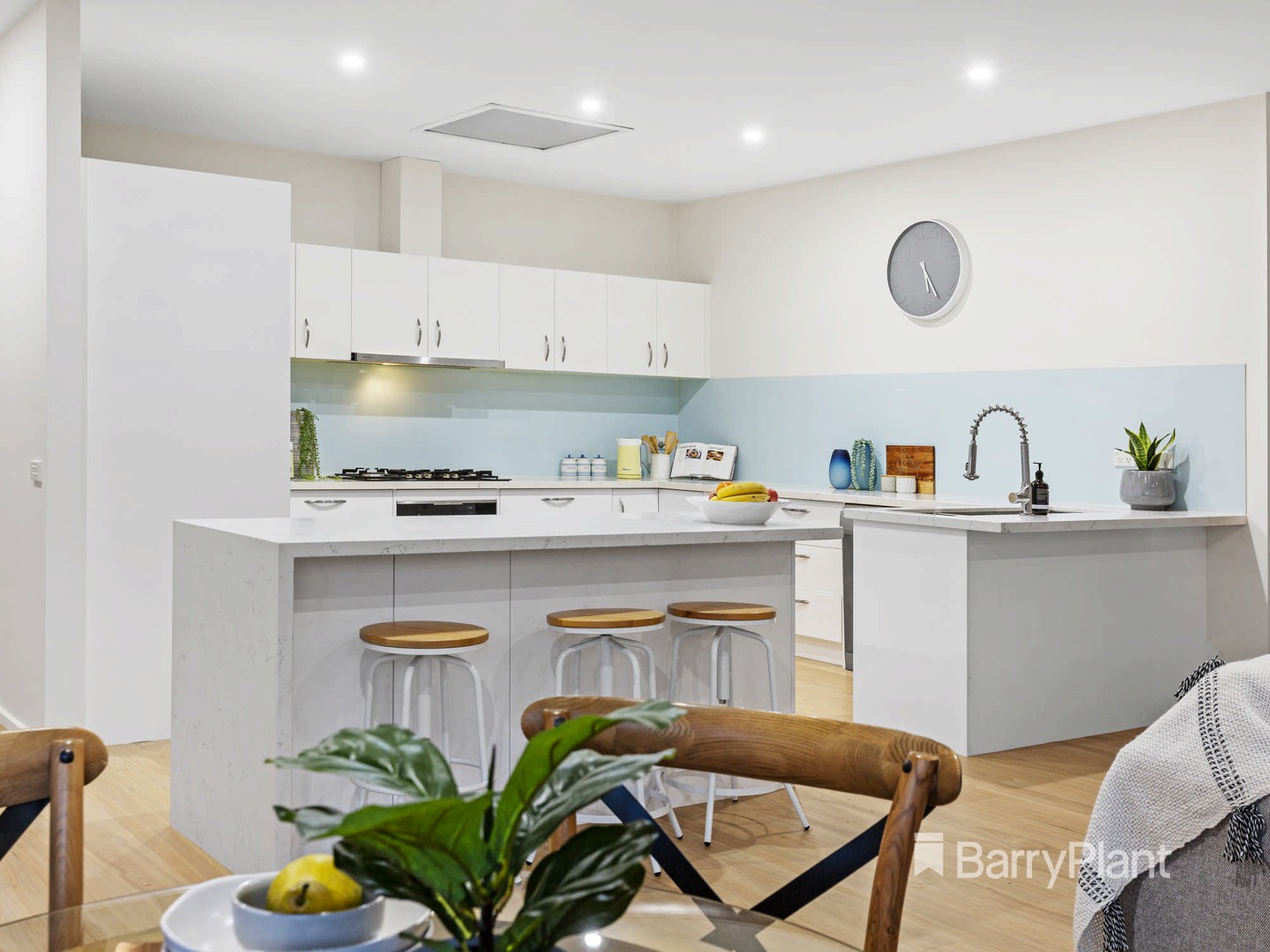 27 Dorothy CrescentMornington, VIC 3931, Mornington - Thumbnail 3