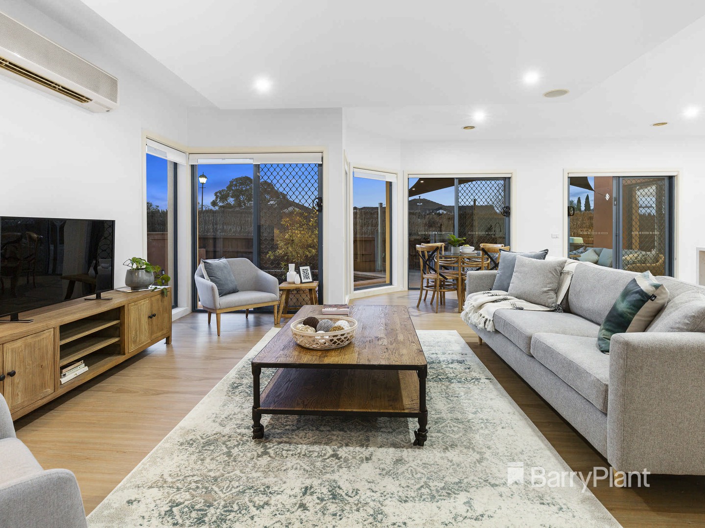 27 Dorothy CrescentMornington, VIC 3931, Mornington - Thumbnail 5