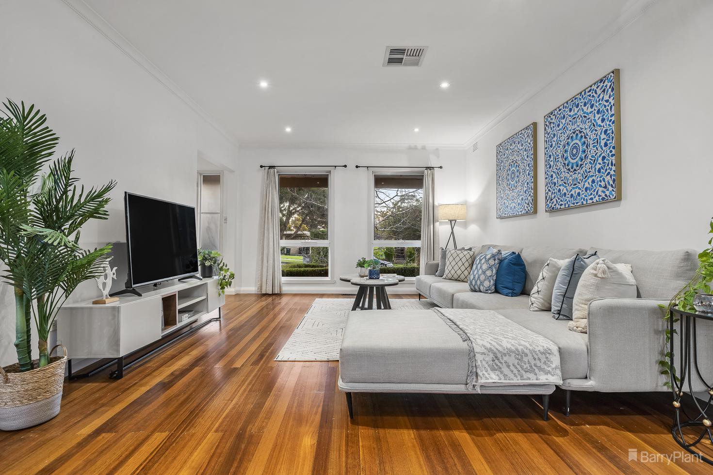 32 Roseland Grove, Doncaster, VIC 3108, Doncaster - Thumbnail 4