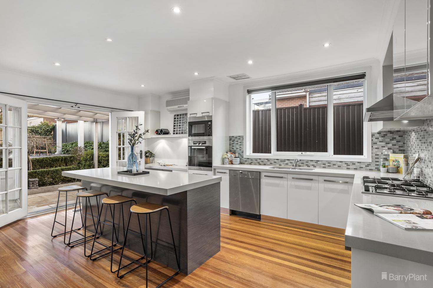 32 Roseland Grove, Doncaster, VIC 3108, Doncaster - Thumbnail 5