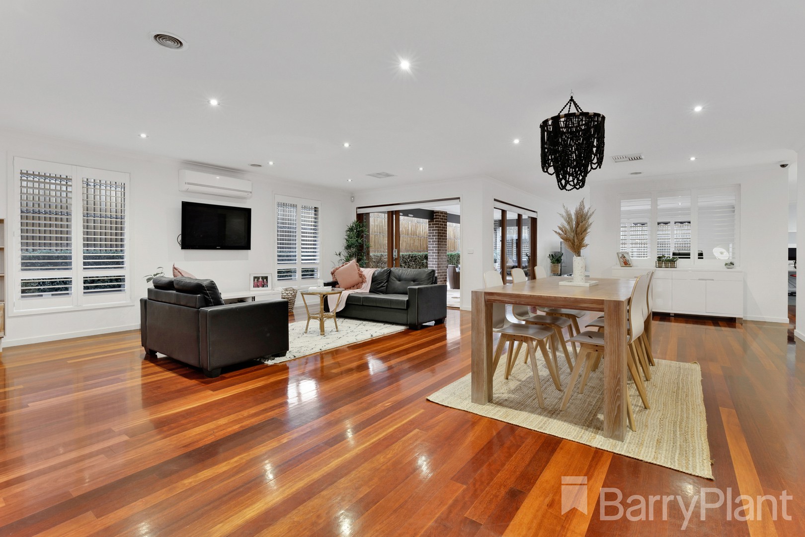 55 Worcester CrescentBundoora, VIC 3083, Bundoora - Thumbnail 5