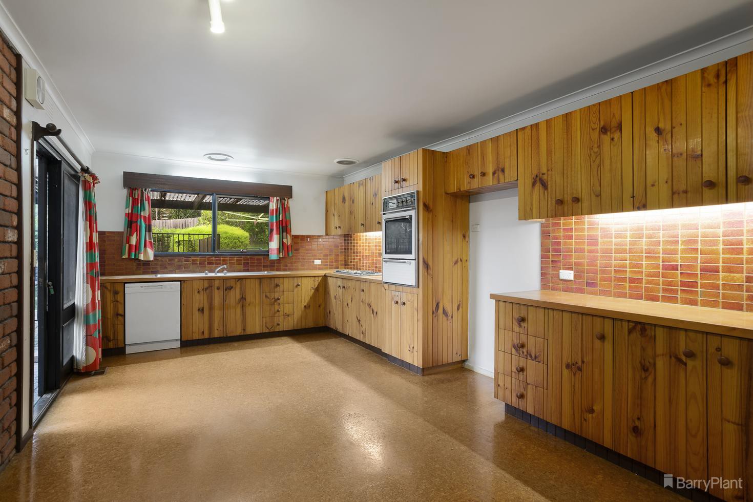36 Lawanna Drive, Templestowe, VIC 3106, Templestowe - Thumbnail 4