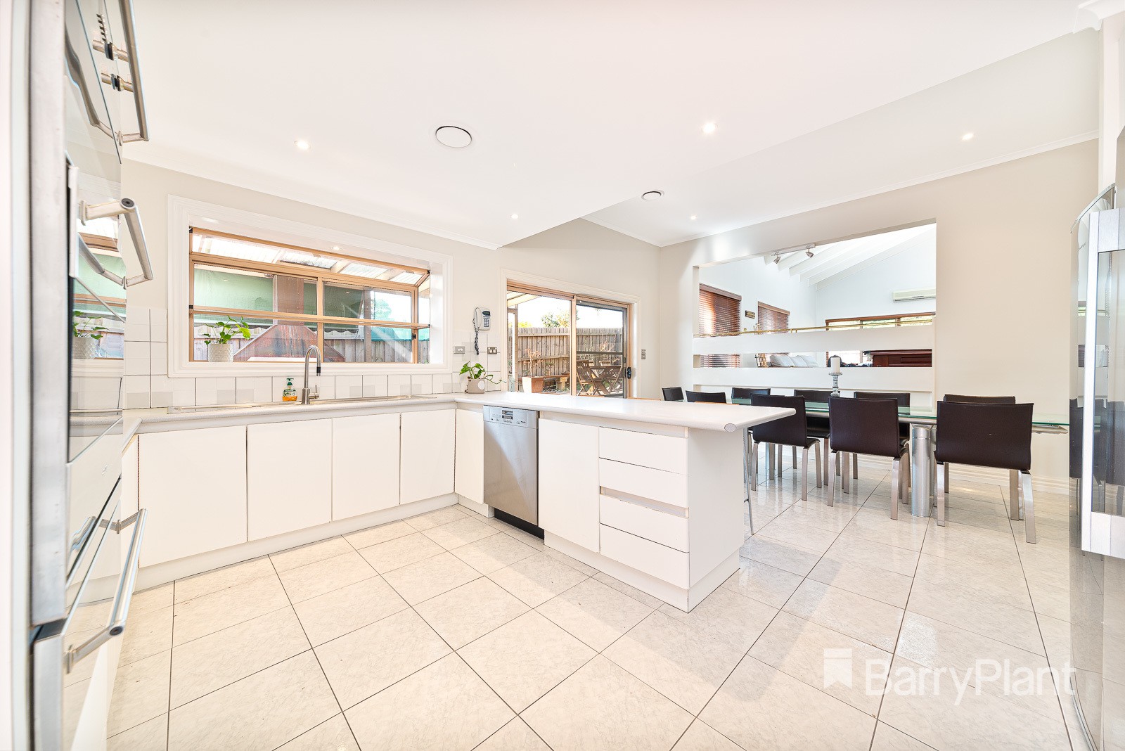38 Shankland BoulevardMeadow Heights, VIC 3048, Meadow Heights - Thumbnail 5